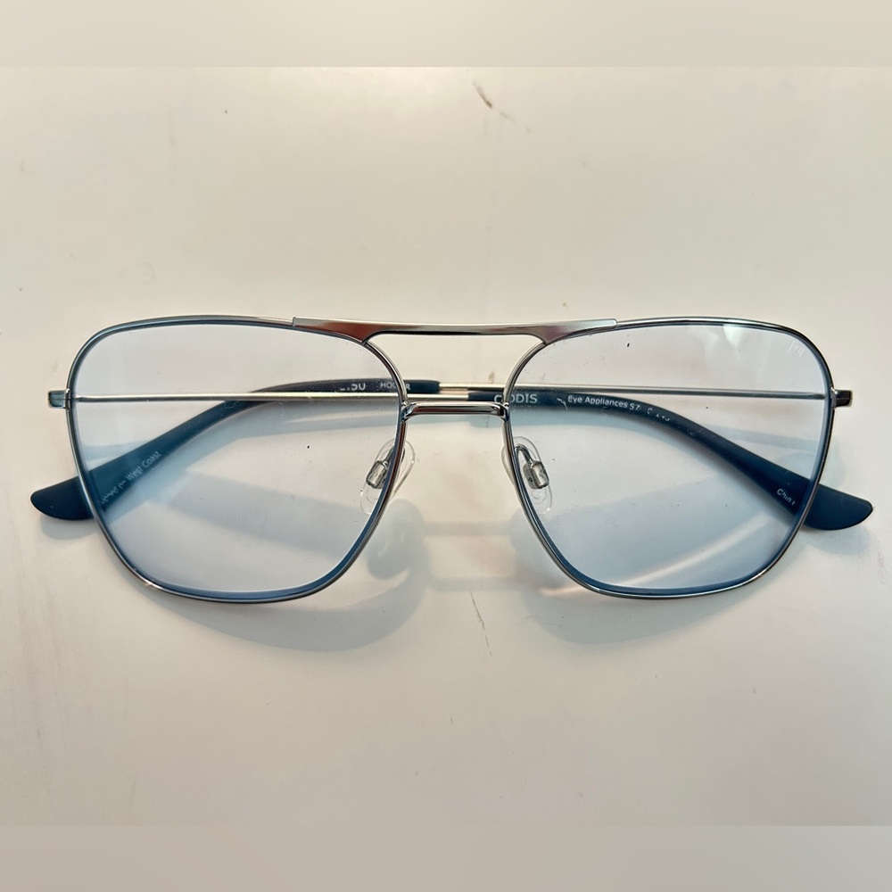 CADDIS Hooper Frames 1.50 Readers with Light Blue Lenses